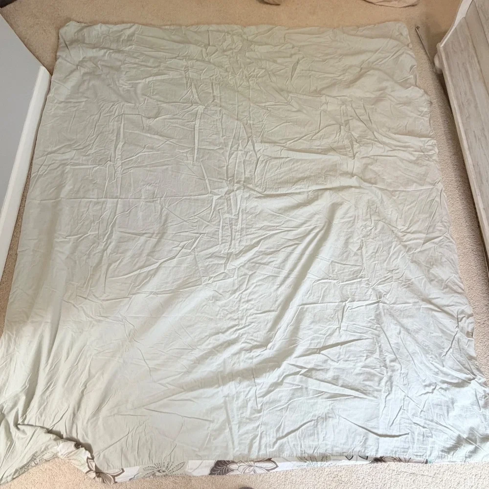 Threshold King Floral Medallion  Reversable Duvet Cover 100% Cotton